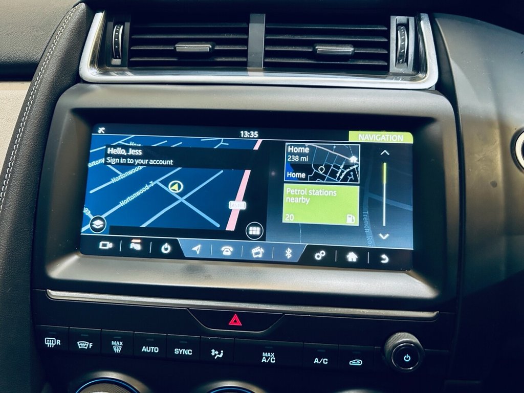 Used Jaguar E-Pace 2019 for sale - 76725104: Photo 28