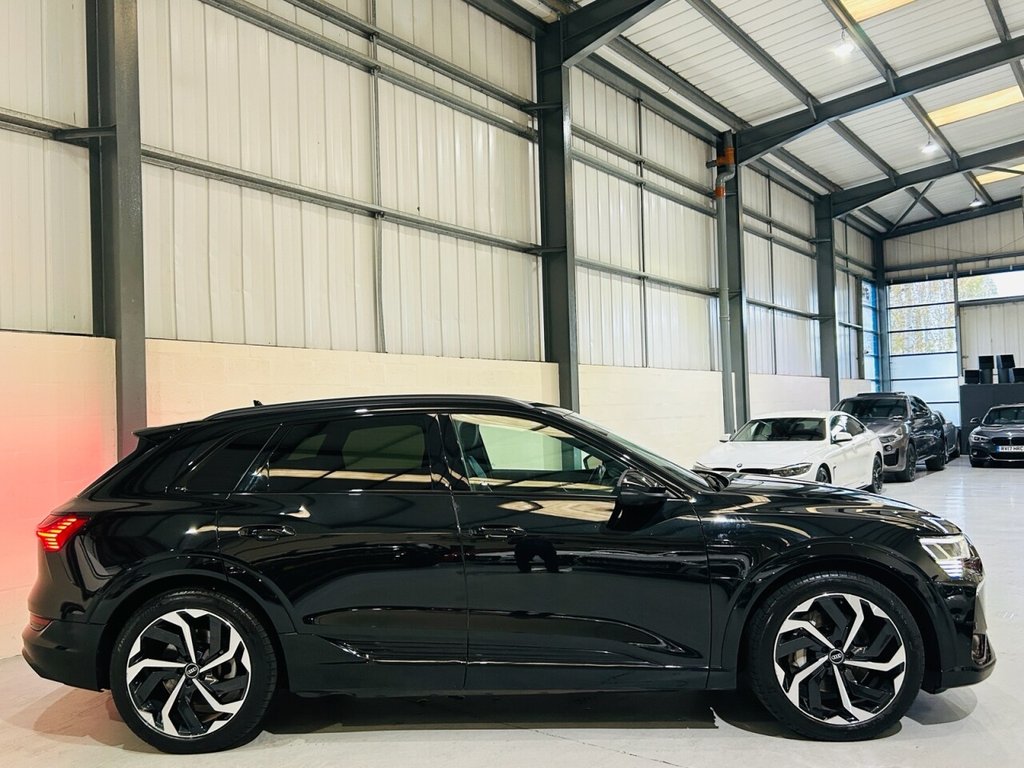 Used Audi e-tron 2021 for sale - 76509376: Photo 1