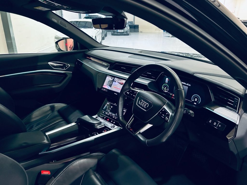 Used Audi e-tron 2021 for sale - 76509376: Photo 12