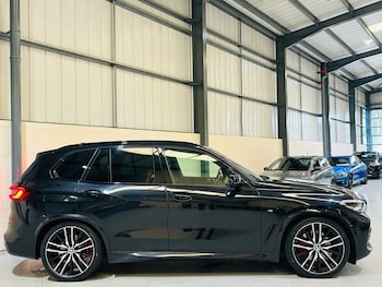 Used BMW X5 2022 for sale - 75088104: Photo