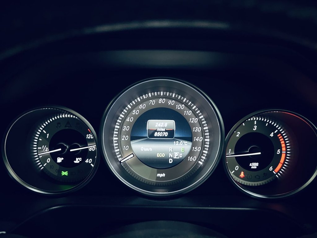 Used Mercedes-Benz E Class 2014 for sale - 77188084: Photo 8