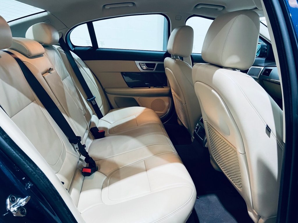 Used Jaguar XF 2014 for sale - 77534990: Photo 10