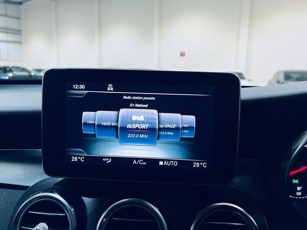 Used Mercedes-Benz GLC 2018 for sale - 77408676: Photo 27