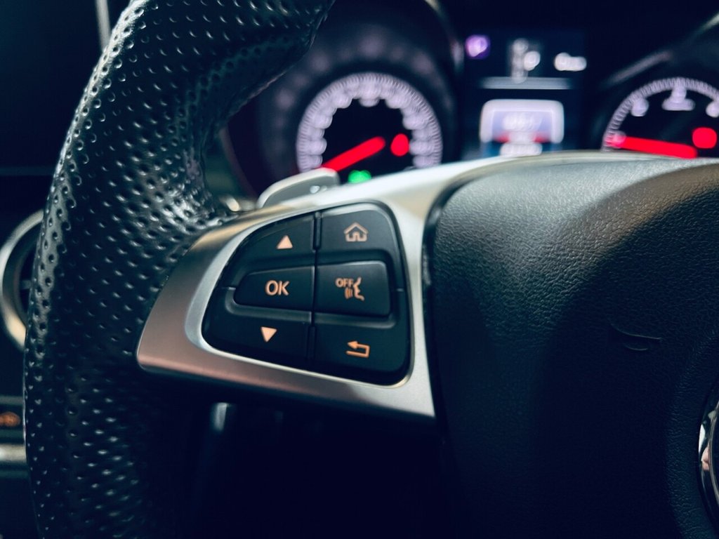 Used Mercedes-Benz GLC 2018 for sale - 77408676: Photo 31