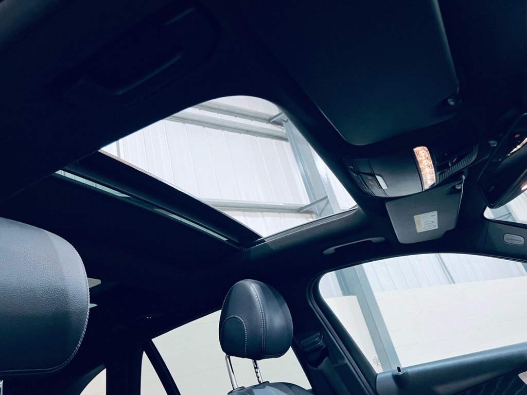 Used Mercedes-Benz GLC 2018 for sale - 77408676: Photo 5