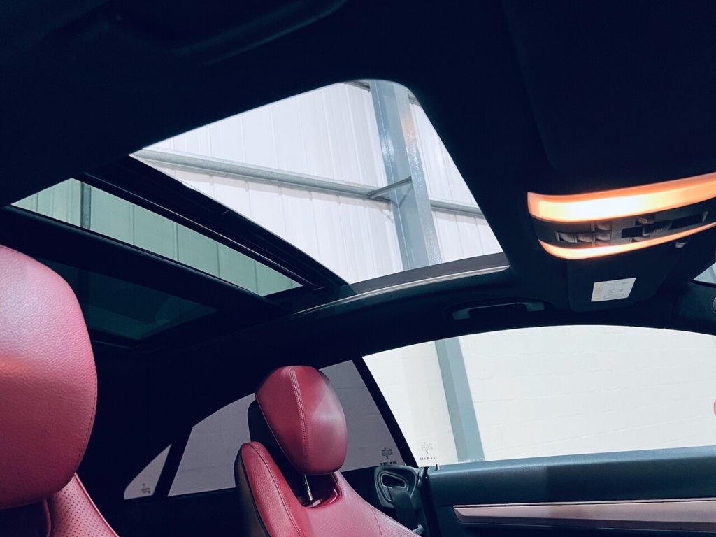 Used Mercedes-Benz E Class 2015 for sale - 77383883: Photo 9