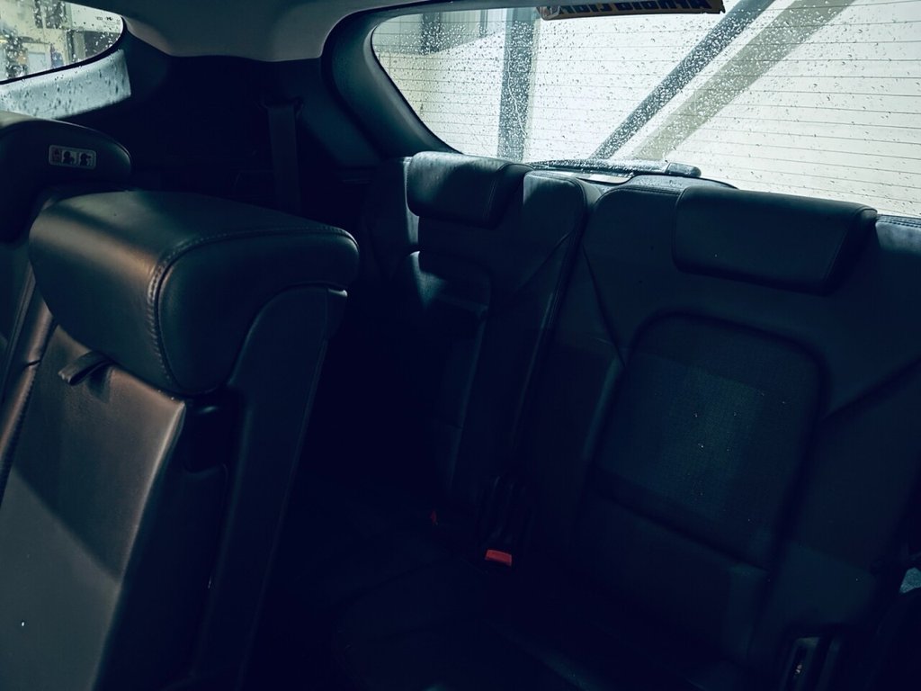 Used Hyundai Santa Fe 2014 for sale - 76950301: Photo 18