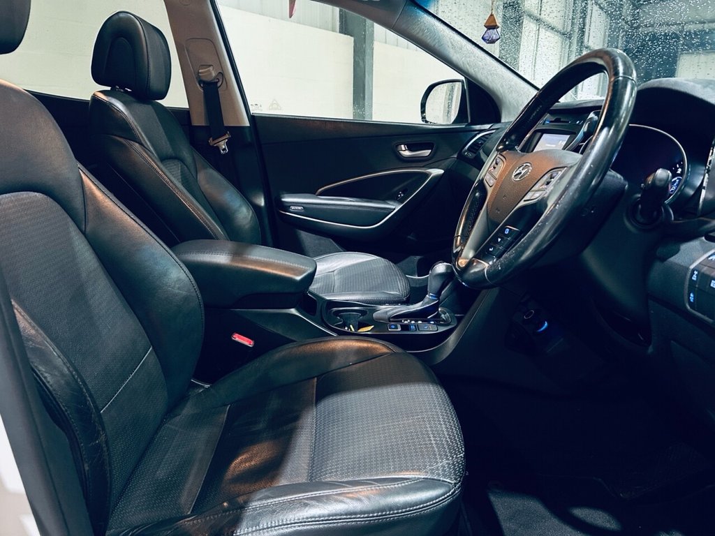 Used Hyundai Santa Fe 2014 for sale - 76950301: Photo 26