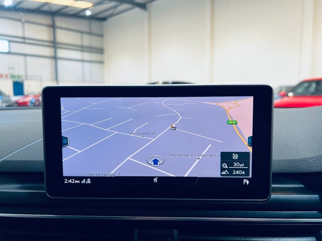 Used Audi A4 2019 for sale - 77920032: Photo 2