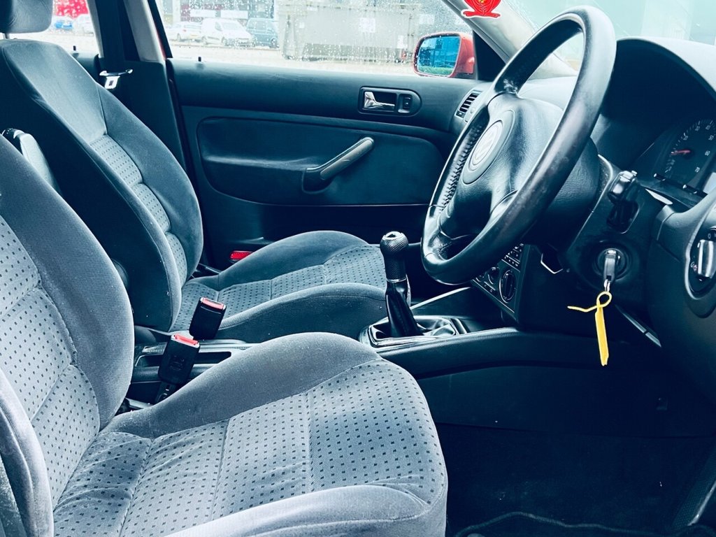 Used Volkswagen Bora 2000 for sale - 77341284: Photo 15