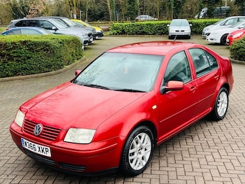 Used Volkswagen Bora 2000 for sale - 77341284: Photo