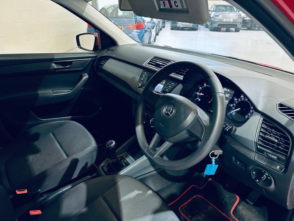 Used Skoda Fabia 2015 for sale - 76642901: Photo 17