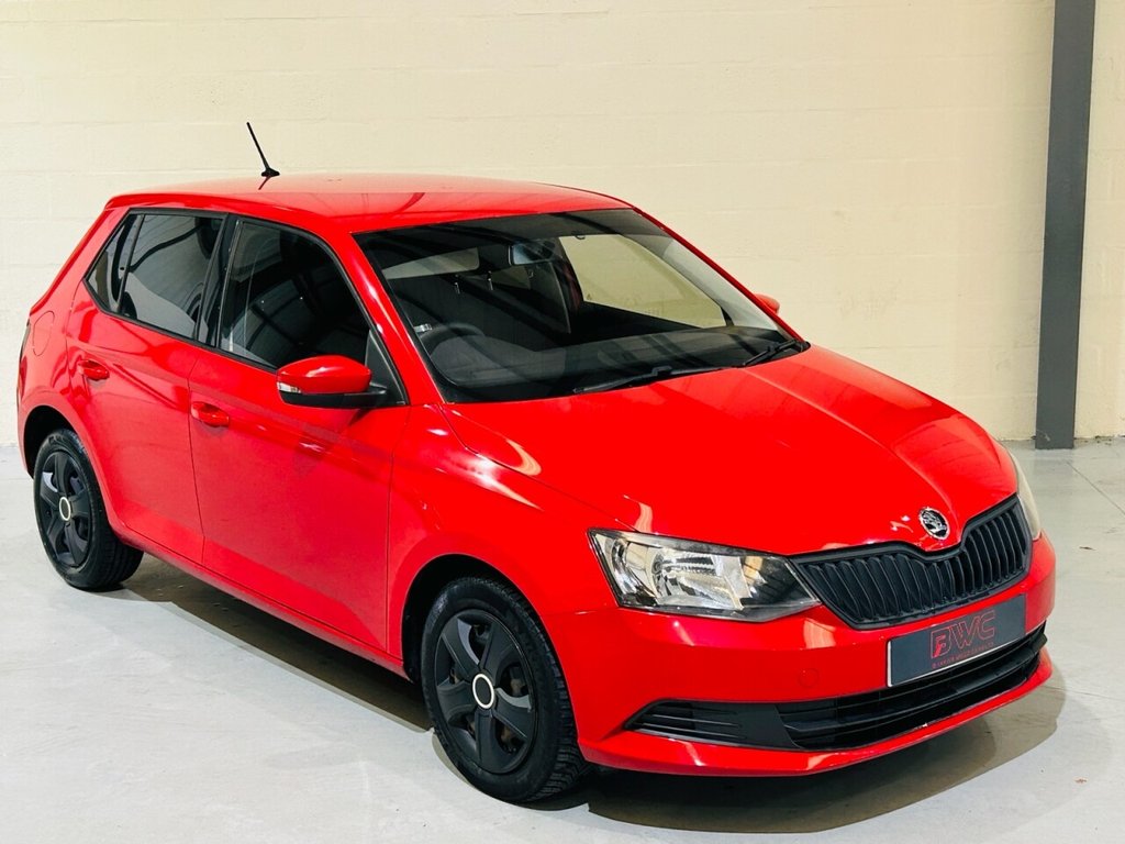Used Skoda Fabia 2015 for sale - 76642901: Photo 2