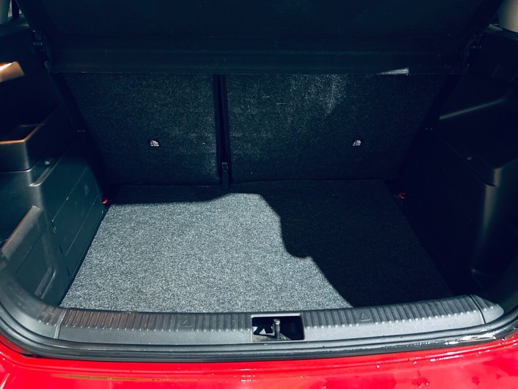 Used Skoda Fabia 2015 for sale - 76642901: Photo 8