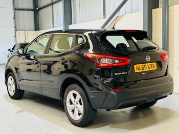 Used Nissan Qashqai 2018 for sale - 75384367: Photo