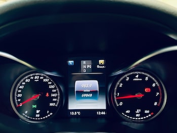 Used Mercedes-Benz C Class 2016 for sale - 78082660: Photo