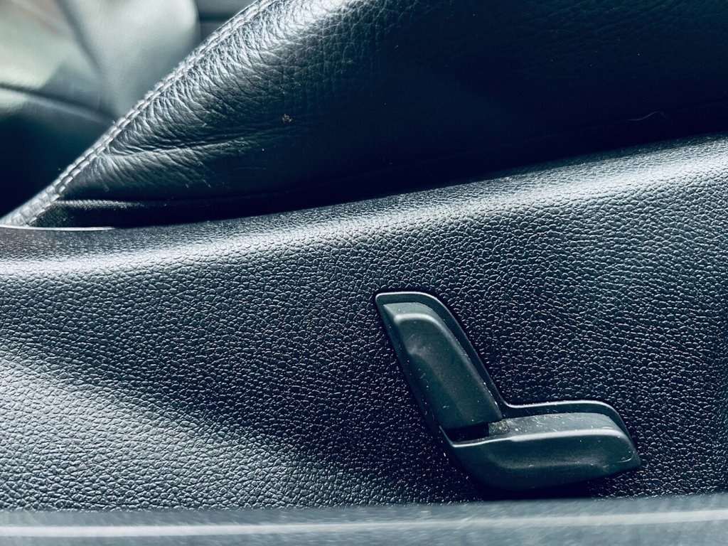 Used Mercedes-Benz E Class 2013 for sale - 77464014: Photo 26