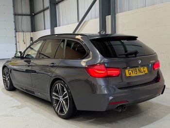 Used BMW 3 Series 2019 for sale - 78749435: Photo