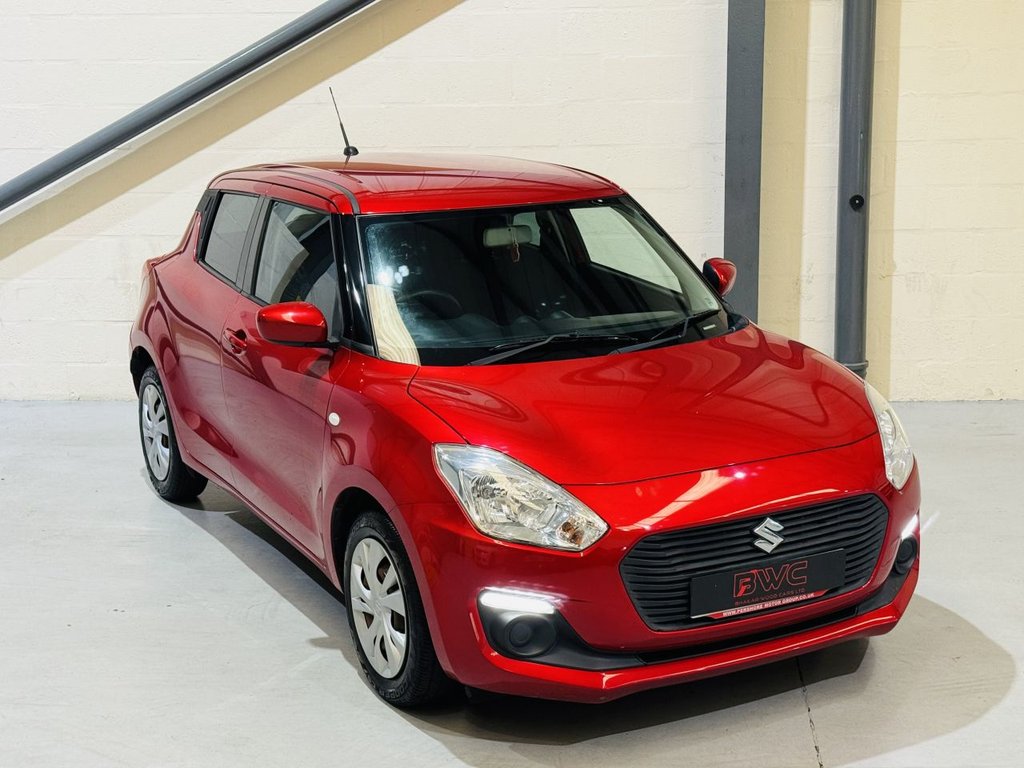Used Suzuki Swift 2018 for sale - 76256247: Photo 1
