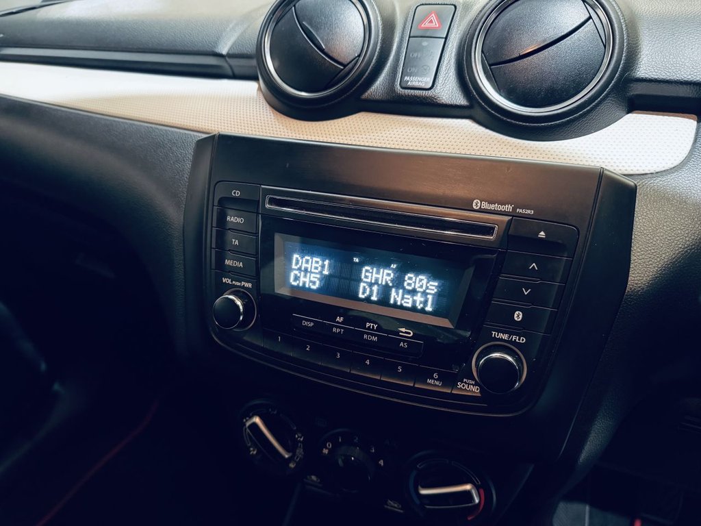 Used Suzuki Swift 2018 for sale - 76256247: Photo 18