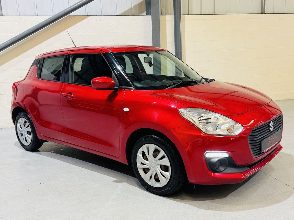 Used Suzuki Swift 2018 for sale - 76256247: Photo 2