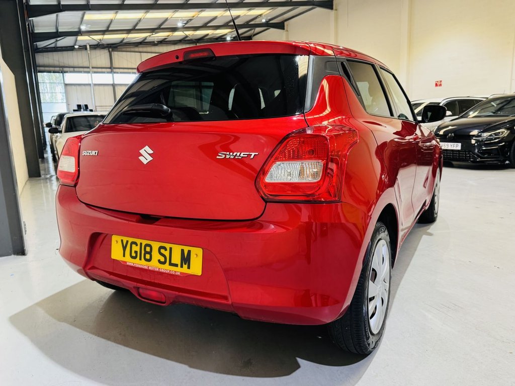 Used Suzuki Swift 2018 for sale - 76256247: Photo 4