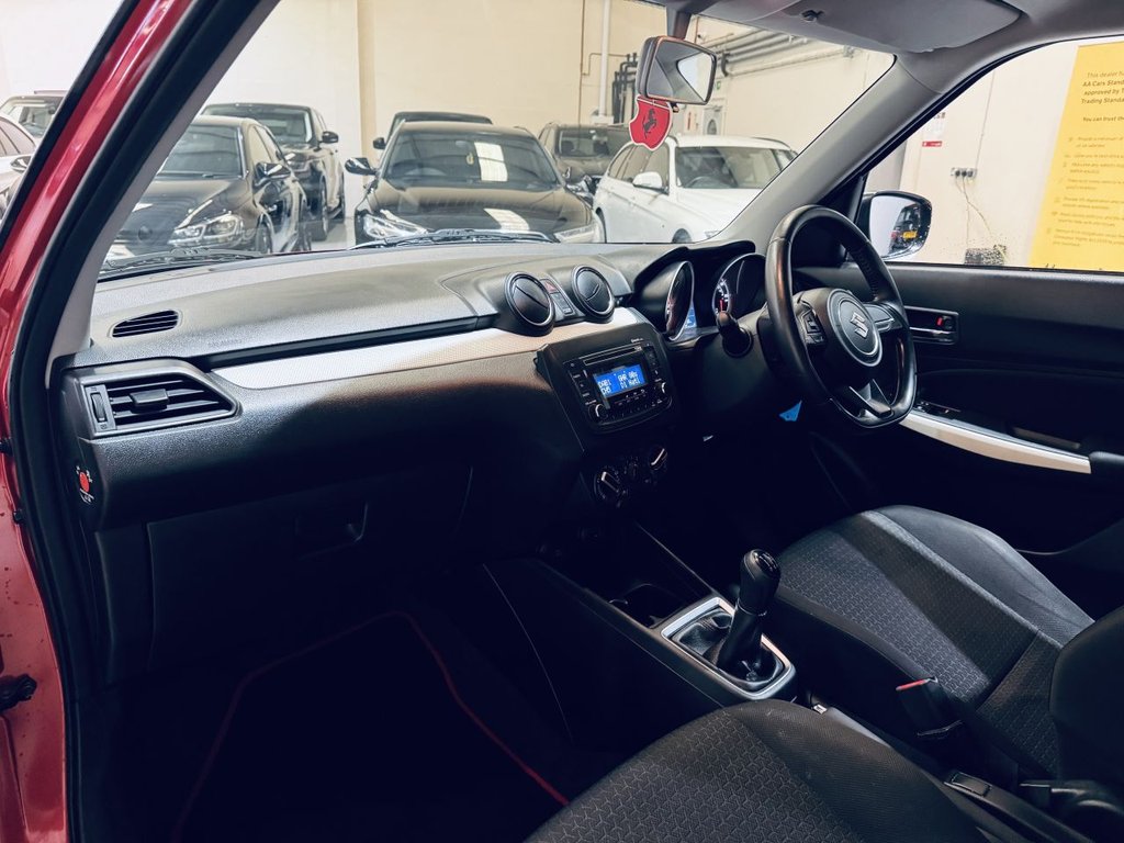 Used Suzuki Swift 2018 for sale - 76256247: Photo 7