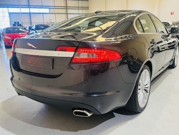 Used Jaguar XF 2010 for sale - 75597050: Photo