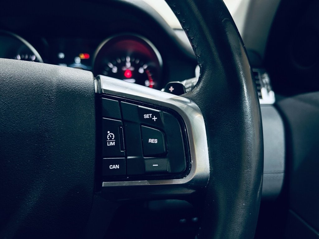 Used Land Rover Discovery Sport 2018 for sale - 76768304: Photo 24