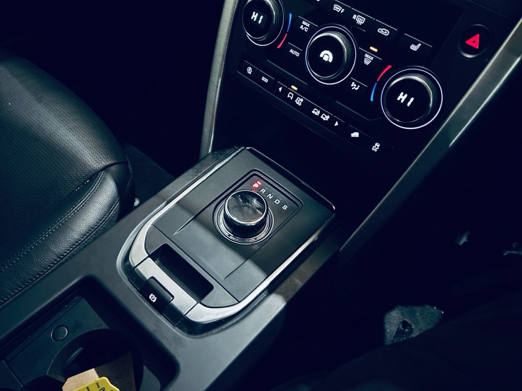 Used Land Rover Discovery Sport 2018 for sale - 76768304: Photo 32