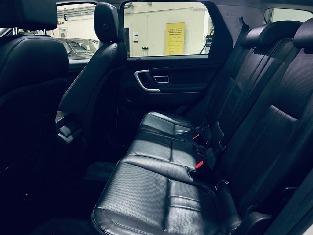 Used Land Rover Discovery Sport 2018 for sale - 76768304: Photo 9