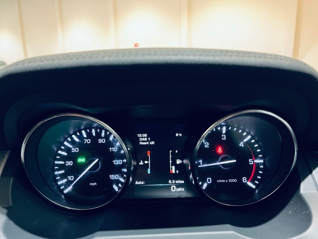 Used Land Rover Range Rover Evoque 2015 for sale - 77171812: Photo 9