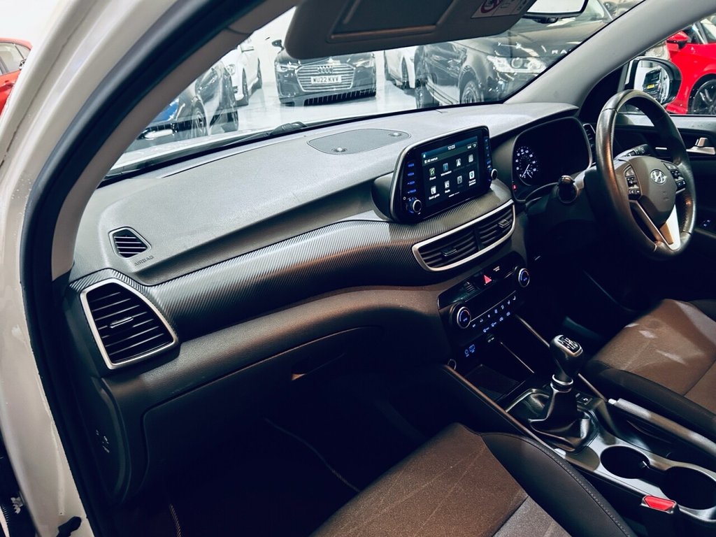 Used Hyundai TUCSON 2018 for sale - 76417028: Photo 3