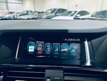 Used BMW X4 2016 for sale - 76725046: Photo