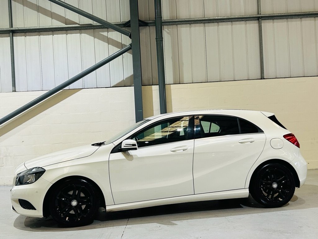 Used Mercedes-Benz A-Class 2014 for sale - 76356982: Photo 10