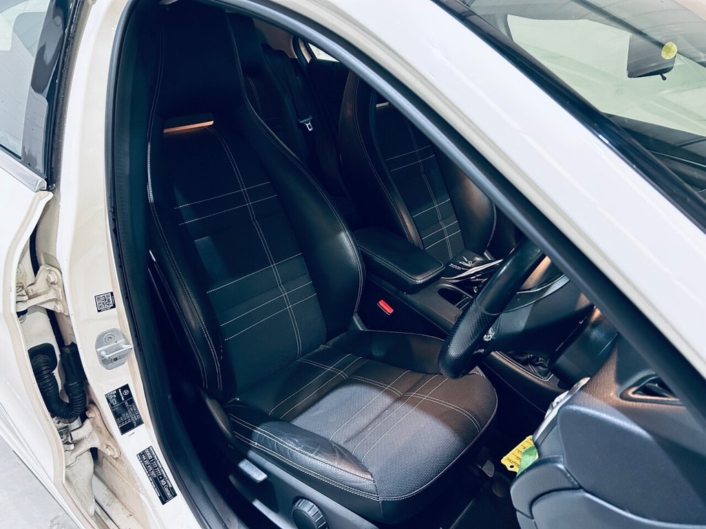 Used Mercedes-Benz A-Class 2014 for sale - 76356982: Photo 18