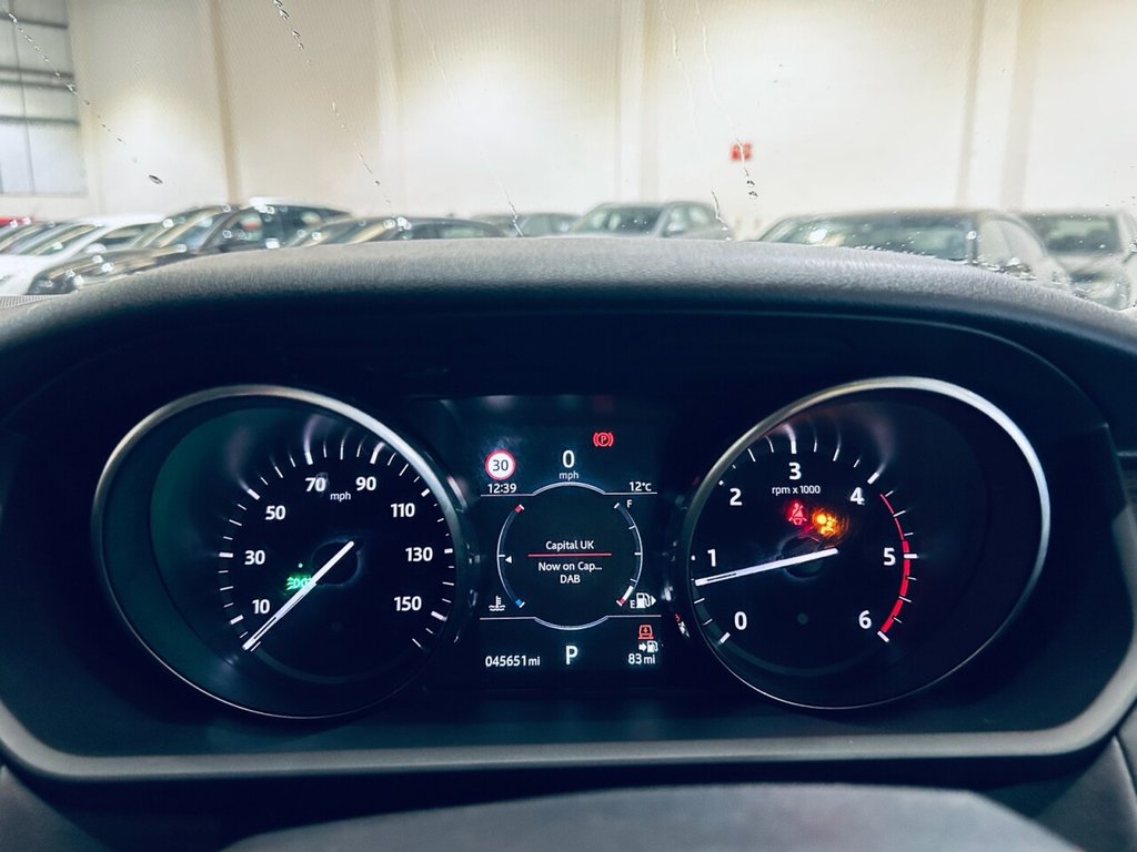 Used Land Rover Discovery 2017 for sale - 76768487: Photo 20