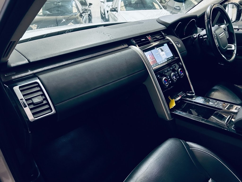 Used Land Rover Discovery 2017 for sale - 76768487: Photo 21