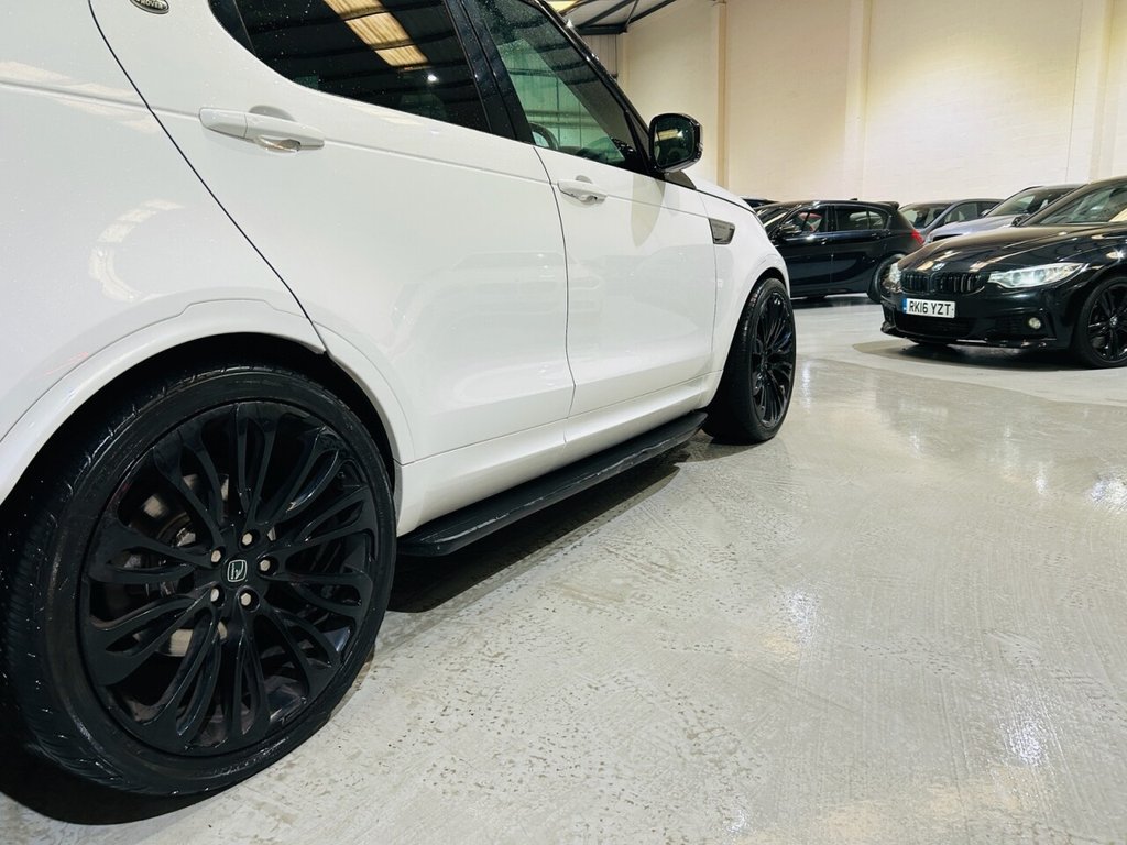 Used Land Rover Discovery 2017 for sale - 76768487: Photo 6