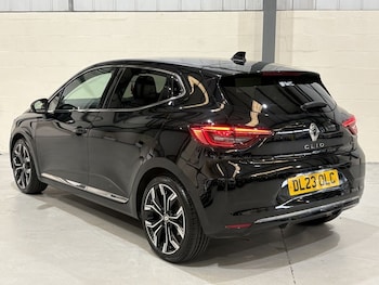 Used Renault Clio 2023 for sale - 79059603: Photo