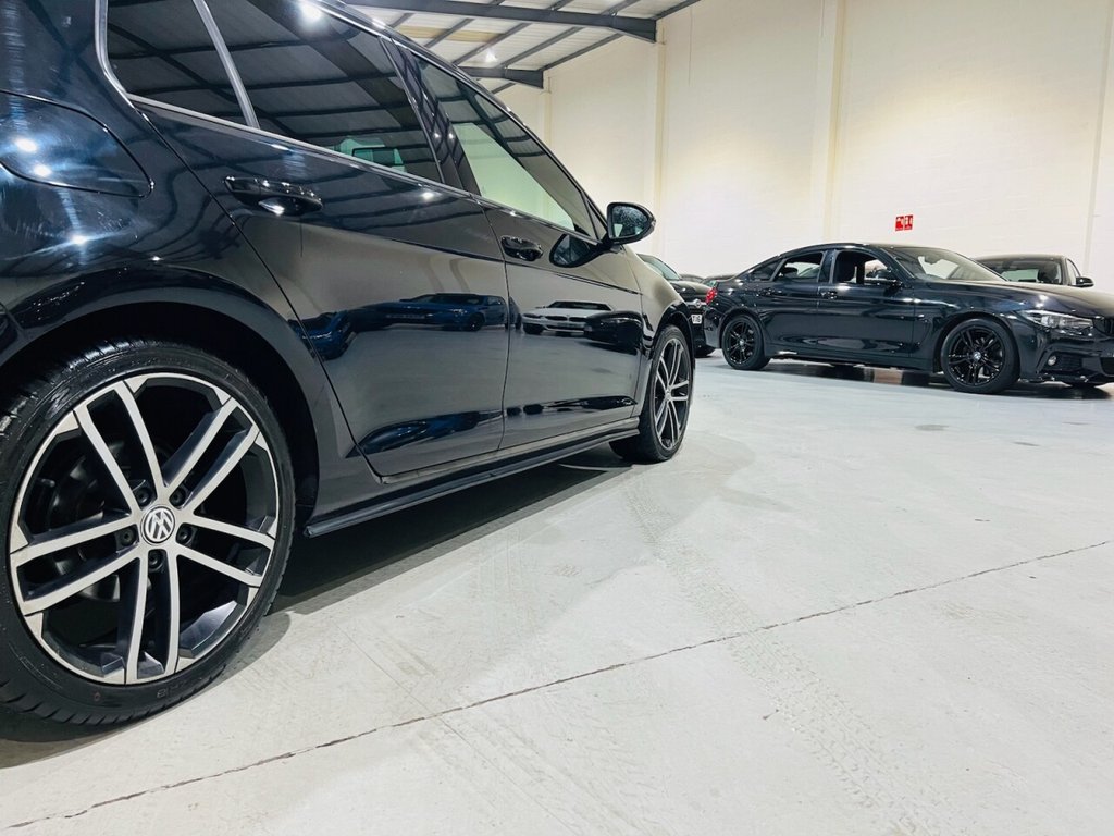 Used Volkswagen Golf 2015 for sale - 77452244: Photo 10