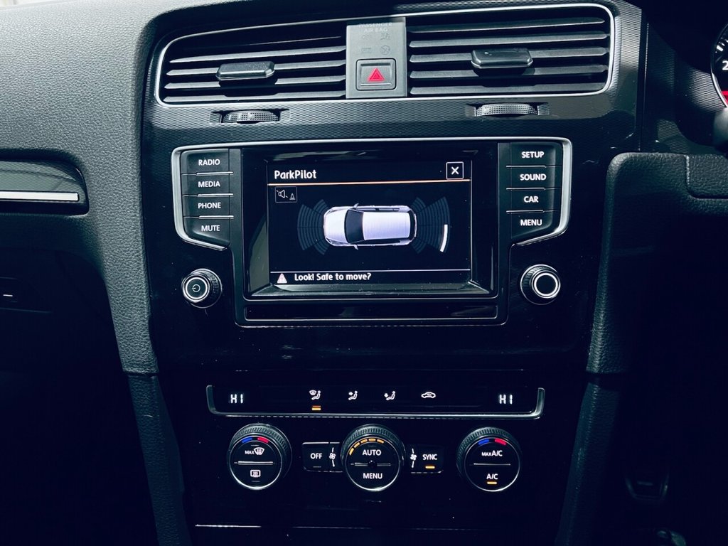 Used Volkswagen Golf 2015 for sale - 77452244: Photo 26