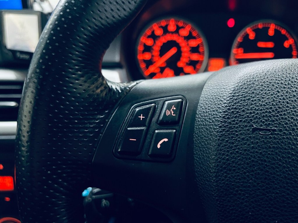 Used BMW 3 Series 2012 for sale - 77583278: Photo 24