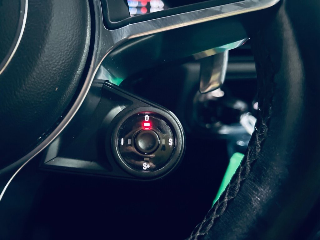 Used Porsche Macan 2019 for sale - 76883703: Photo 33