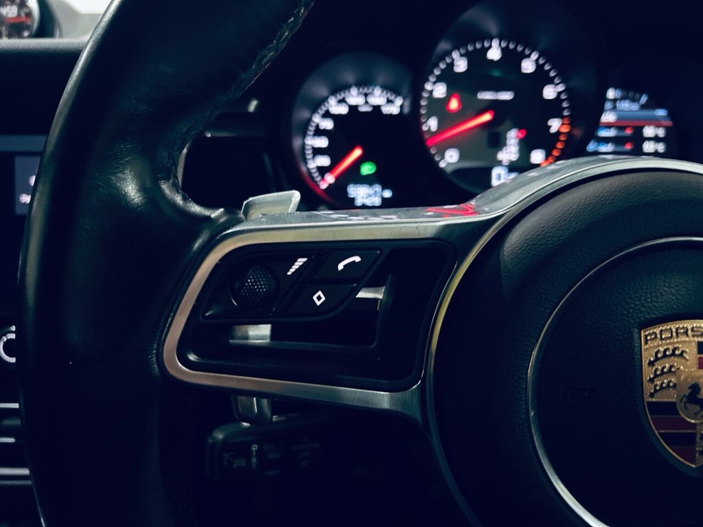 Used Porsche Macan 2019 for sale - 76883703: Photo 35