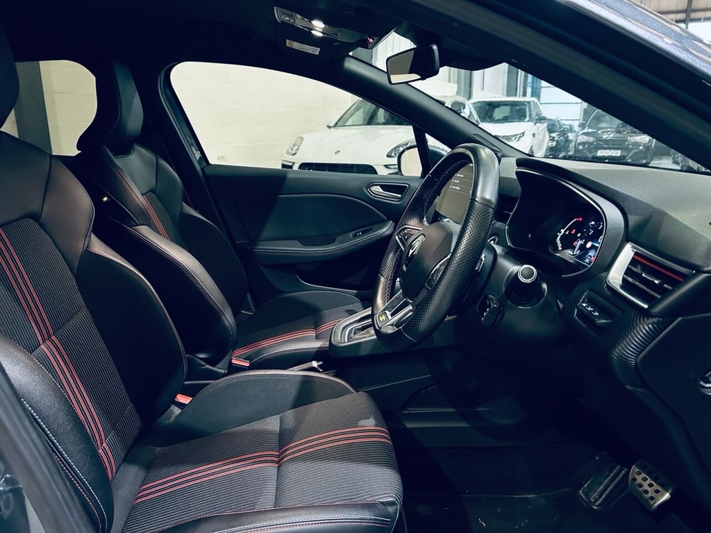 Used Renault Clio 2021 for sale - 76986332: Photo 10