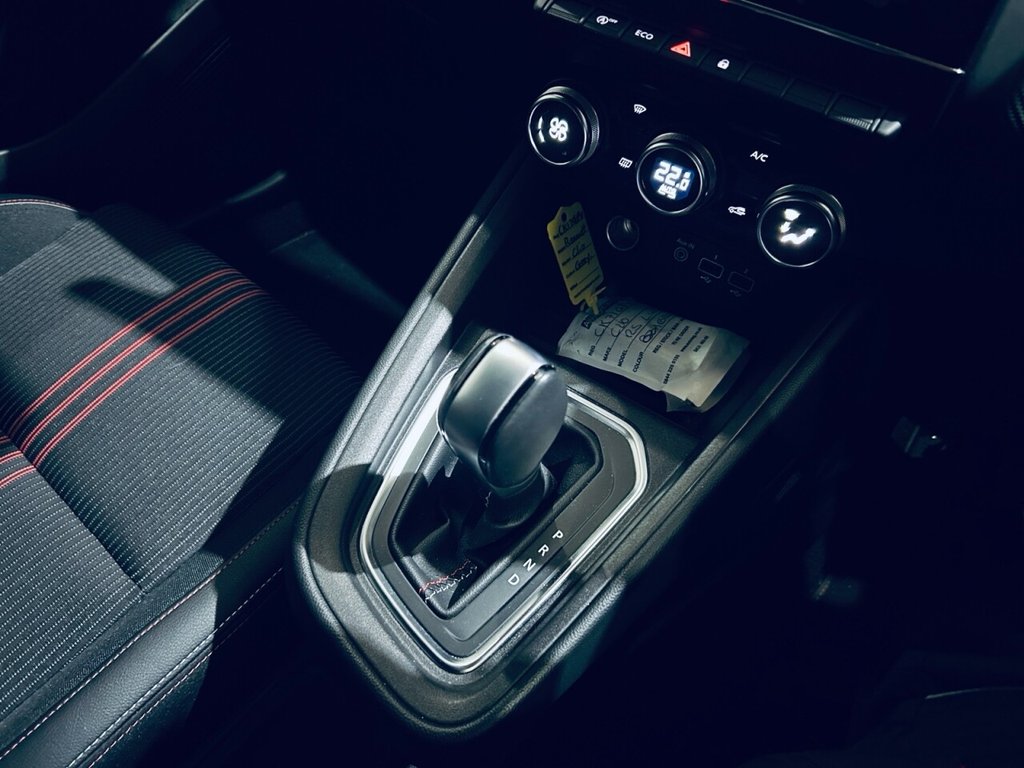 Used Renault Clio 2021 for sale - 76986332: Photo 24