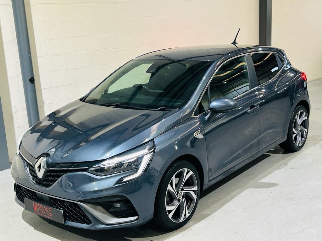 Used Renault Clio 2021 for sale - 76986332: Photo 29