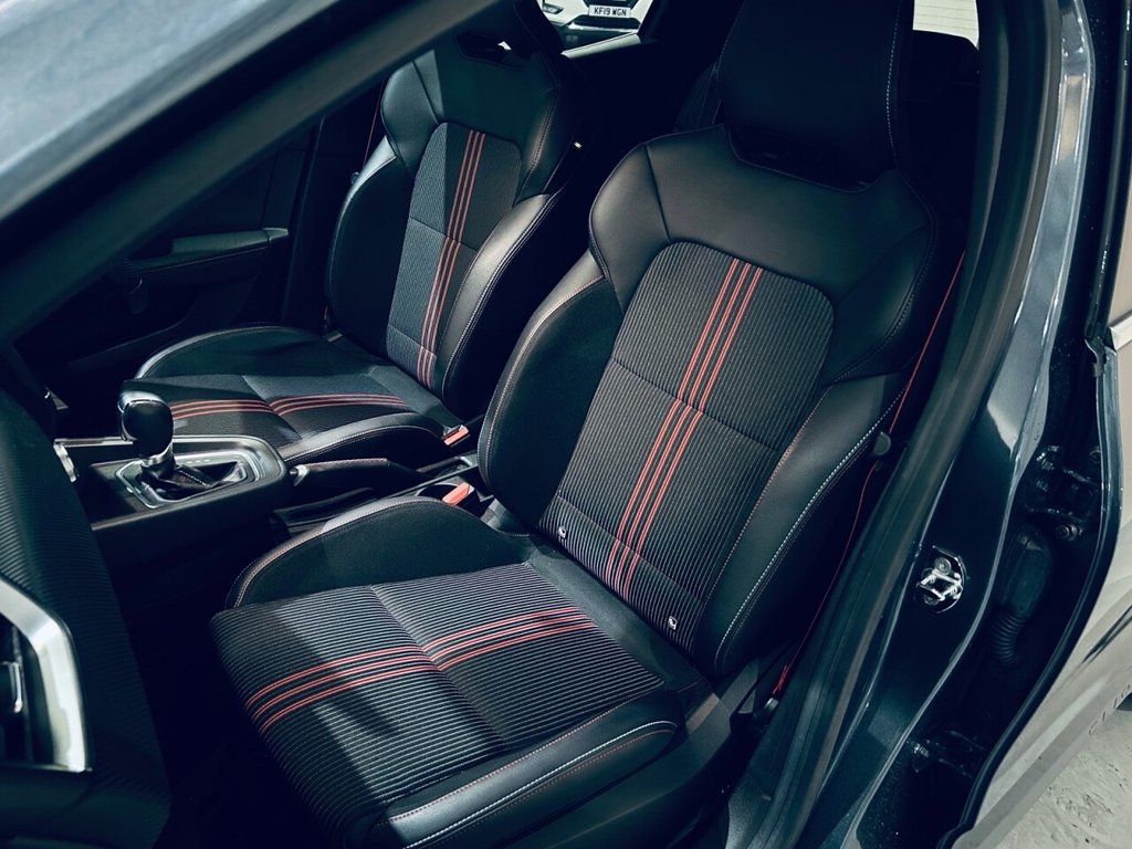 Used Renault Clio 2021 for sale - 76986332: Photo 7