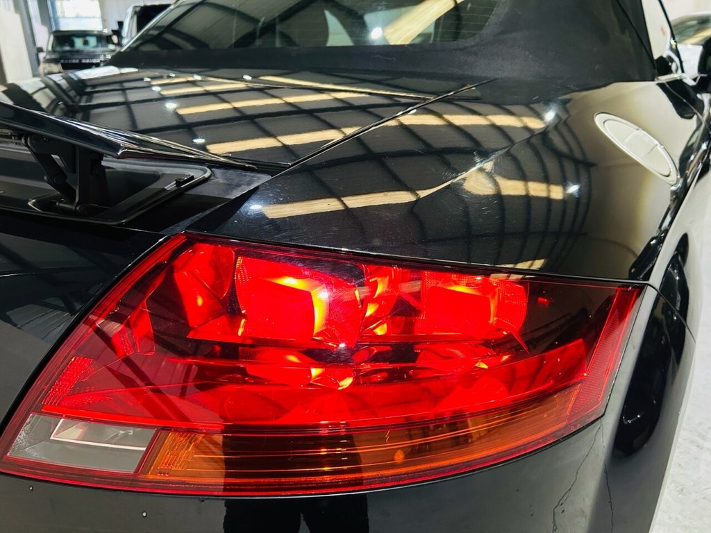 Used Audi TT 2011 for sale - 76788071: Photo 14